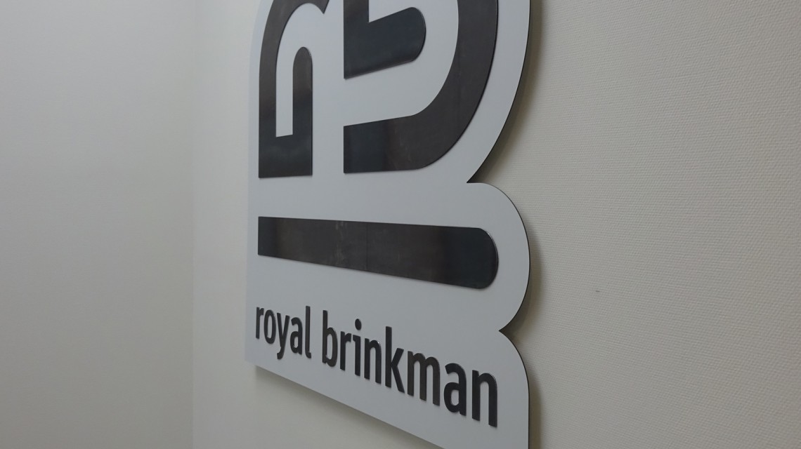 RoyalBrinkmanStaallogo006